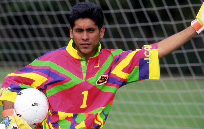 «El Brody»Jorge Campos regresa a las canchas y cumplirá su sueño europeo a los 57 años