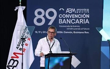 México tiene base sólida para crecer más, afirma Hacienda