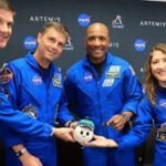 RISE: el astronauta de peluche que viaja en Artemis II gracias un niño de 8 años