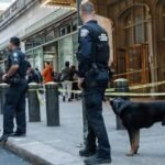 Policía mata a hombre que apuñaló a varias personas en el metro de Nueva York