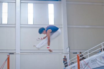 El gimnasta morelense Diego Venosa vuela alto y conquista medalla de plata nacional en barra fija