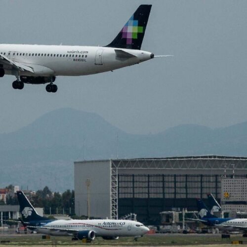 Aerolíneas recortan sus ganancias para 2026 por precios del combustible