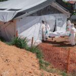 El brote de ébola ya afecta a Uganda y podría extenderse a Sudán del Sur