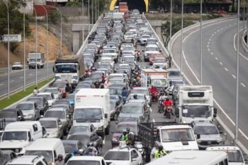 Militarizan y aplican fuertes restricciones en la zona de desastre por terremotos en Venezuela