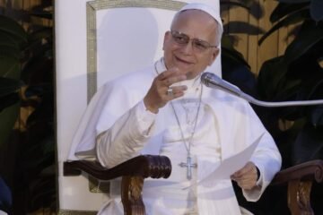 Asociaciones de víctimas de abusos denuncian su exclusión en la visita del papa a España