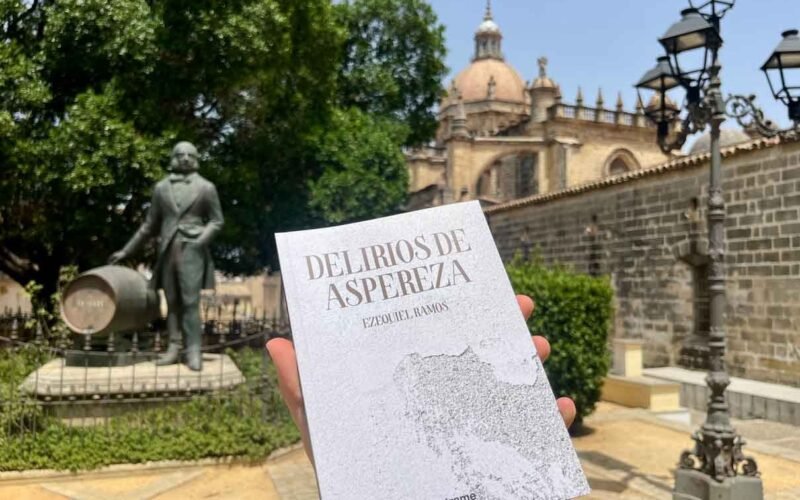 EZEQUIEL RAMOS DESAFÍA EL RUIDO DIGITAL Y REIVINDICA LA INTROSPECCIÓN EN SU POEMARIO ‘DELIRIOS DE ASPEREZA’