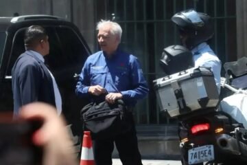 Capturan a ex director de Pemex acusado de violencia familiar