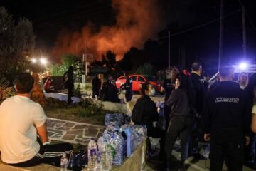 Incendios forestales se extienden por Europa avivados por el calor extremo