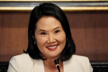 Fujimori declara «intención» de retomar relaciones entre Perú y México