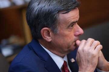 El director de la CIA viaja a Moscú para asistir a reuniones, según medios estadounidenses