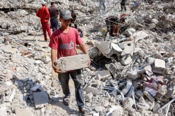 Bombardeo israelí contra comisaría en Gaza dejó nueve muertos, según fuentes palestinas