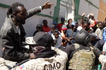 Haitianos exigen a las autoridades actuar tras masacre perpetrada por grupos armados