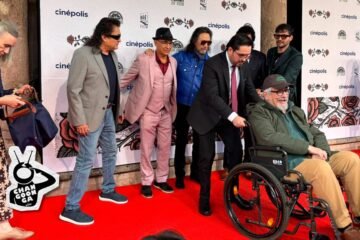 Los Bukis Conquistan Alfombra Roja Del FICM Con Película Remasterizada